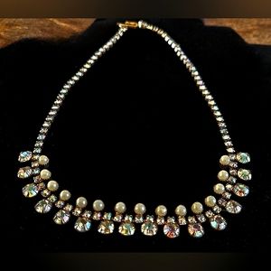 VINTAGE RAINBOW CRYSTAL/PEARL BIB CHOKER